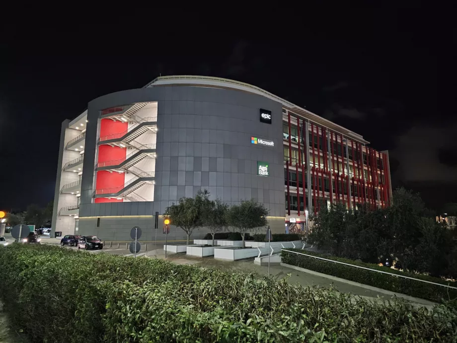 Επιχειρηματικό κέντρο Skyparks