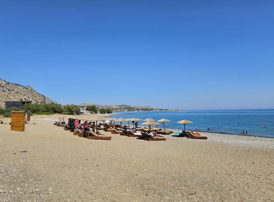 Παραλία Λάρδος
