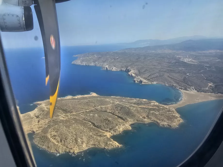 Το Πρασονήσι όπως φαίνεται από την πτήση Κάρπαθος - Ρόδος