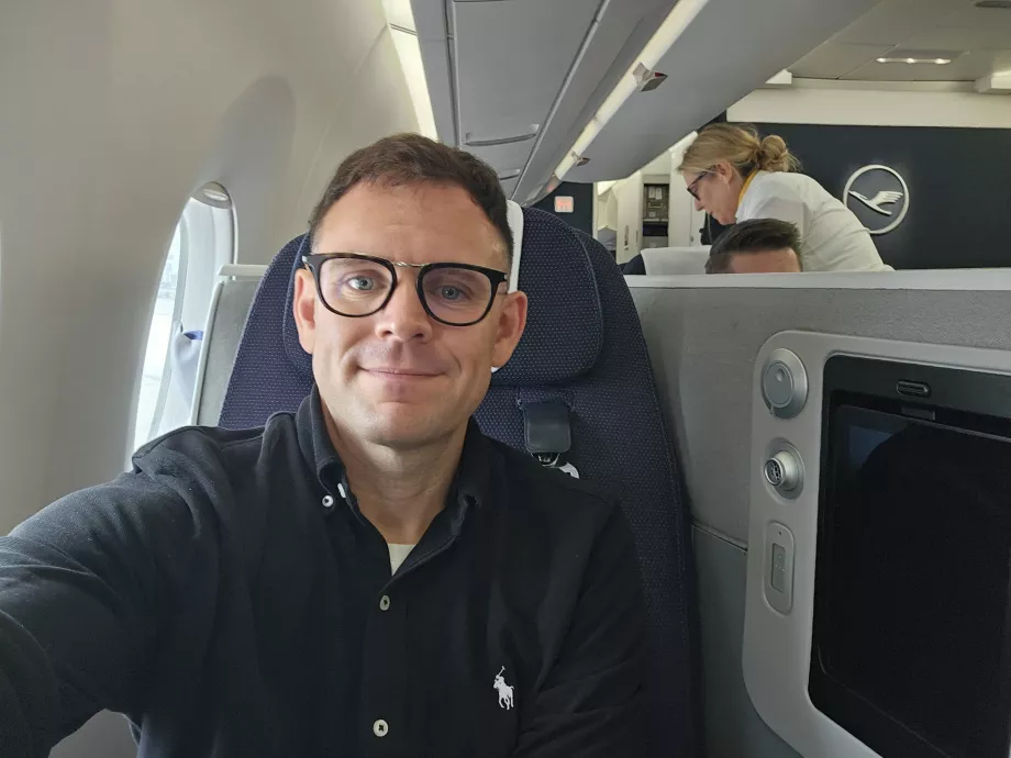 Εγώ στην επιχειρηματική θέση Allegris