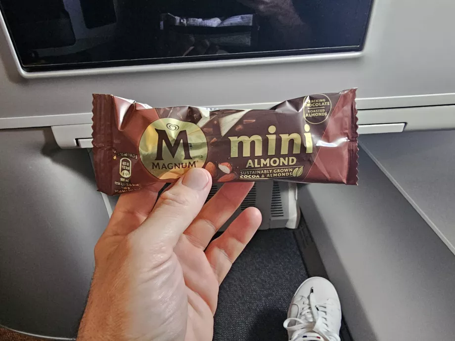 Παγωτό πριν την προσγείωση