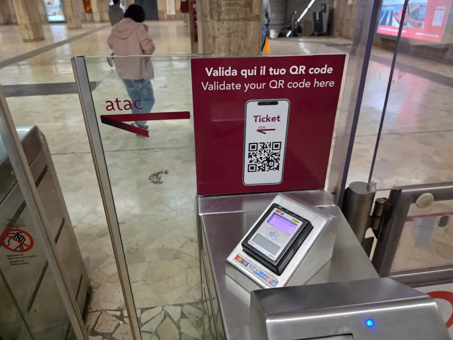 Αδιάλειπτη πληρωμή κομίστρου στο μετρό