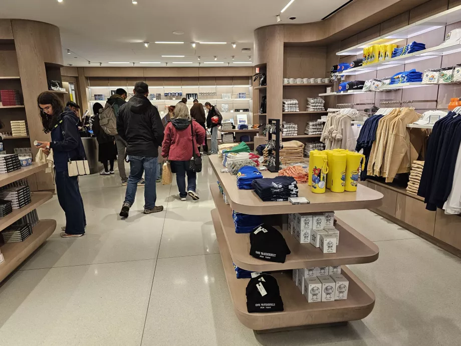 Summit One Vanderbilt, κατάστημα δώρων