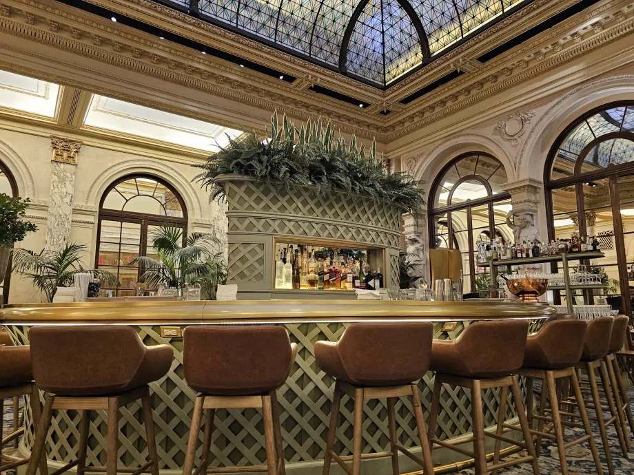 Εστιατόριο Palm Court