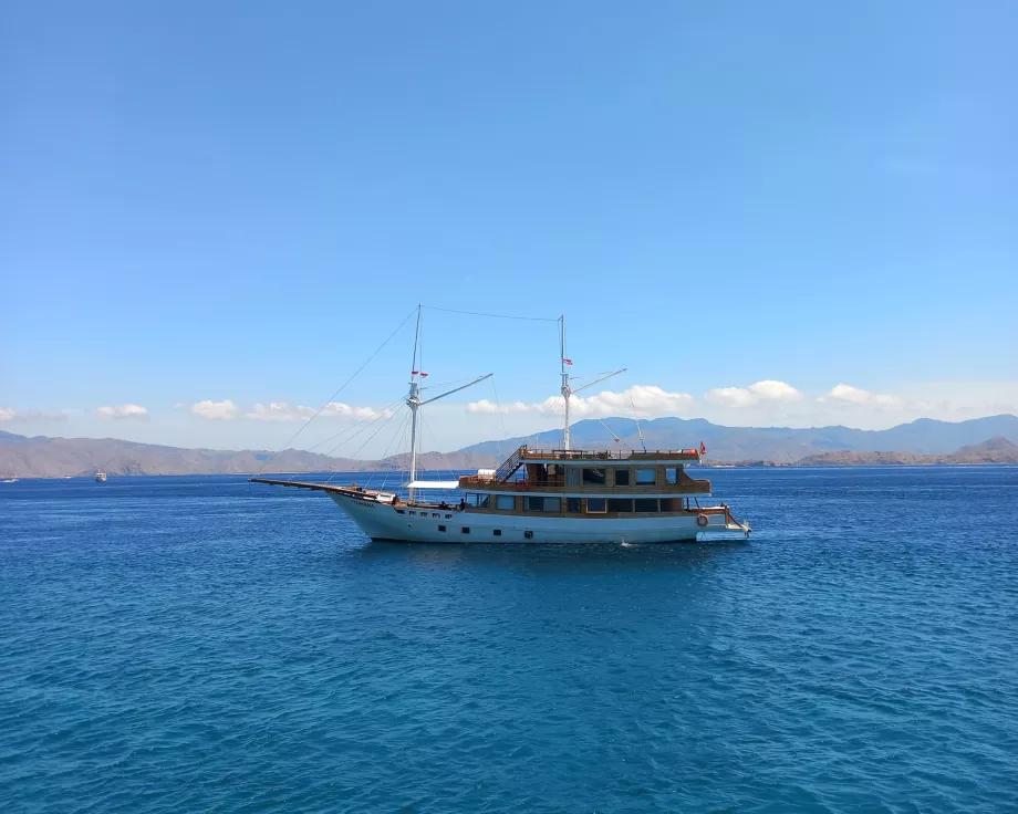 Κρουαζιέρες, Νησιά Κομόντο, Ινδονησία