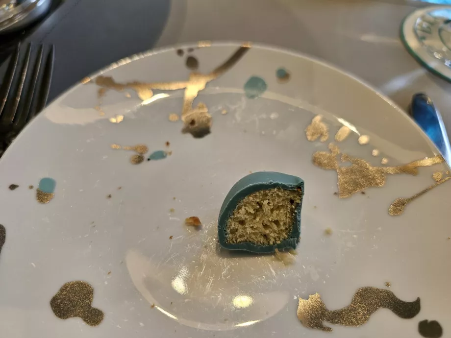 Blue Box, επιδόρπιο σε φέτες