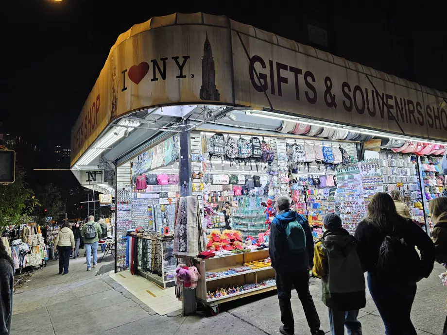 Chinatown, καταστήματα με σουβενίρ