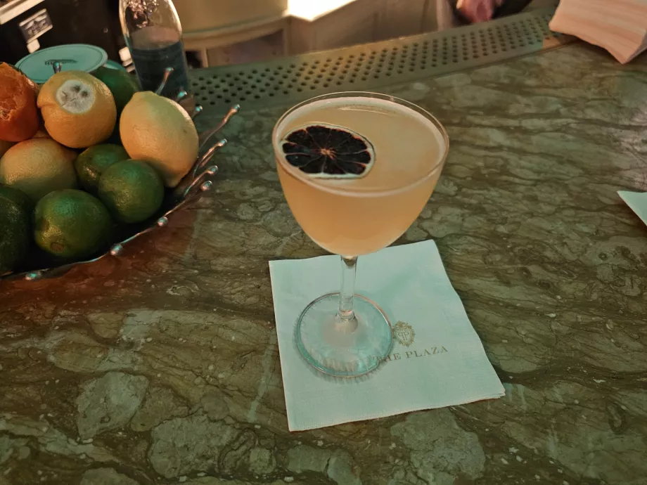 Κοκτέιλ στο εστιατόριο Palm Court