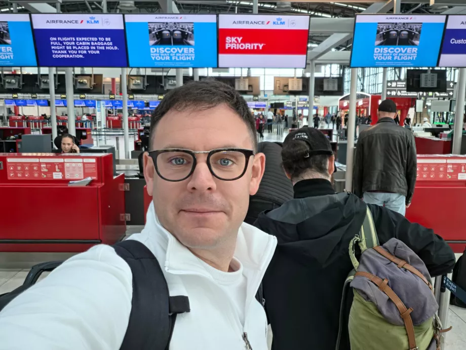 Check-in για πτήση στην Πράγα