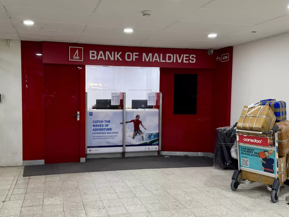 Τράπεζα των Μαλδίβων στο αεροδρόμιο Malé MLE