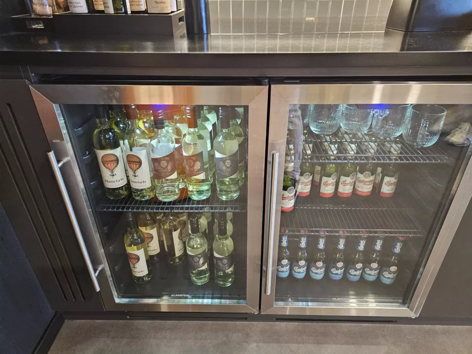 Λευκό κρασί και μπύρα