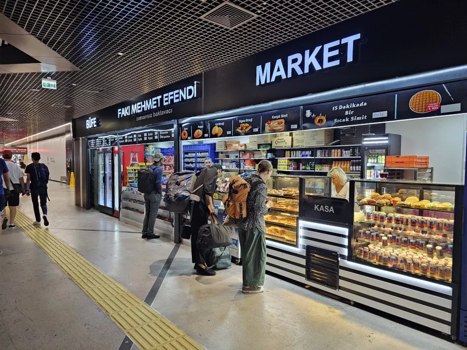 Minimarket κοντά στο σταθμό του μετρό