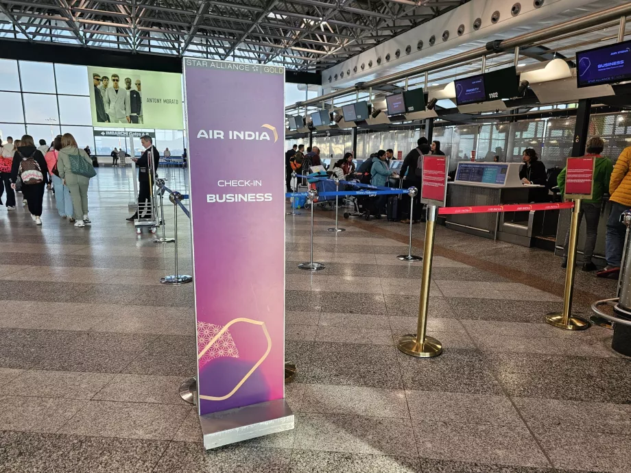 Check-in business class