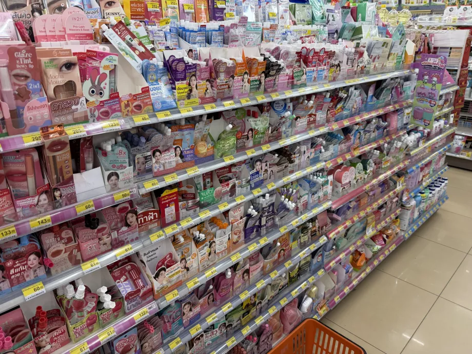 Ράφι με καλλυντικά