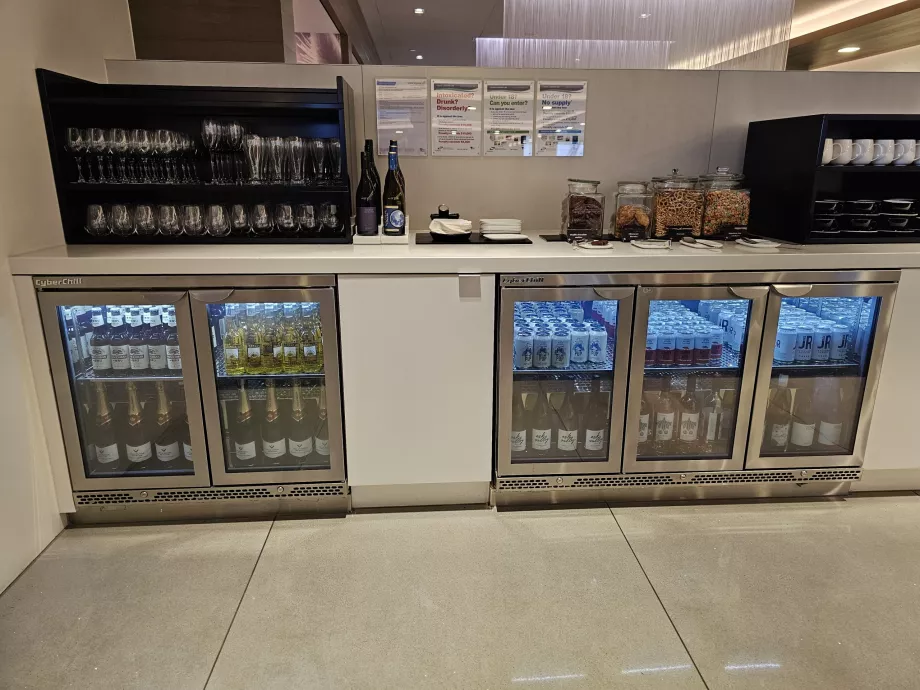 ANZ Lounge, αλκοολούχα ποτά